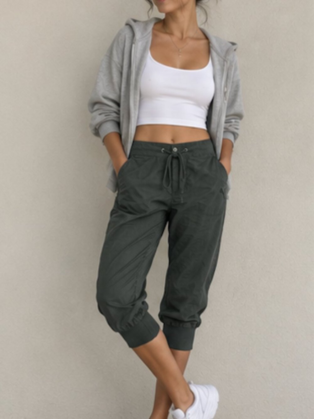 Puma Women’s Charcoal Grey Lightweight Ribbed Cuff Capri Jogger Pants XS